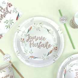 8 assiettes 23 cm JOURNEE...