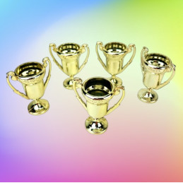 Set de 5 coupes or * 